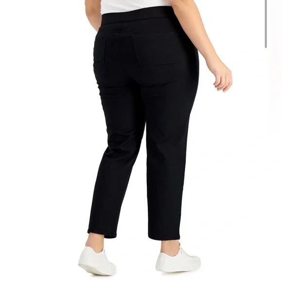 Karen Scott Pull-On Denim Pants - Picture 2 of 5